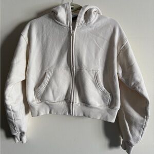 Aritzia TNA Cozy Fleece Boyfriend crop hoodie XS